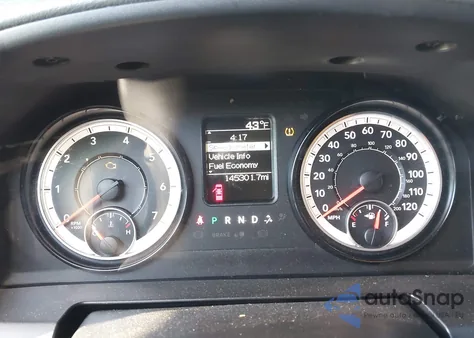 2017 Ram 1500 Express 4X2 5'7 Box from USA, damaged, VIN 1C6RR6KG3HS703755